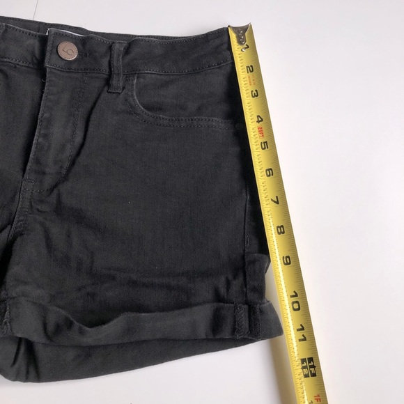 LC Cuffed Jean Shorts Size 2 Black Women’s - Picture 10 of 16